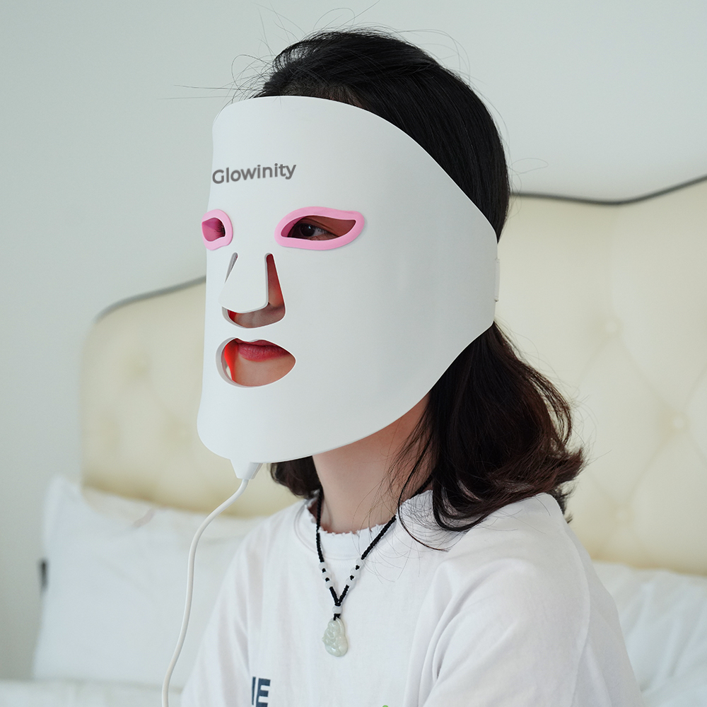 LED Light Therapy Silicone Facial Mask